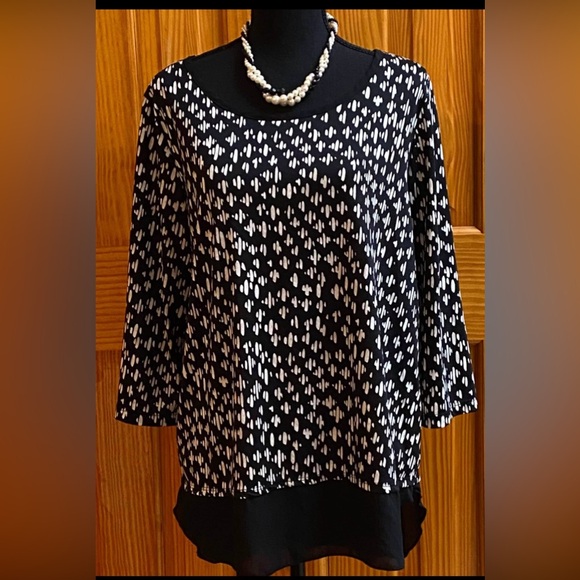 Kim Rogers Black and White Patterned Top Size Large - Picture 1 of 4